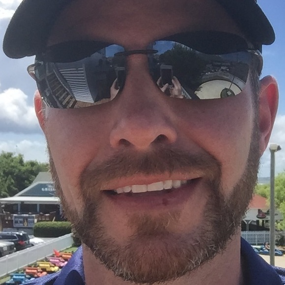 Meet your Posher, Shawn - Picture 1 of 1